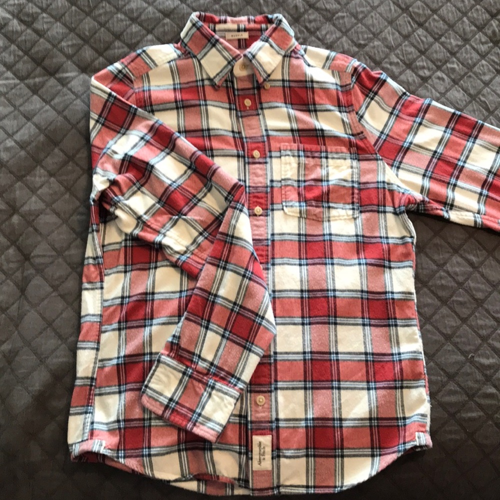 Men’s LS, Medium Red Abercrombie & Fitch Button-UP
